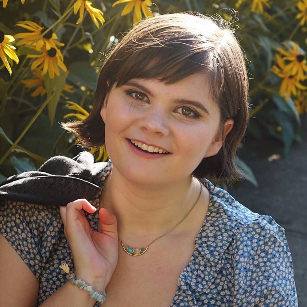 Meet your Posher, Kenzie